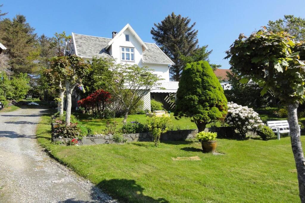 Charming Flat In Cosy Farmhouse Skudeneshavn Exterior photo